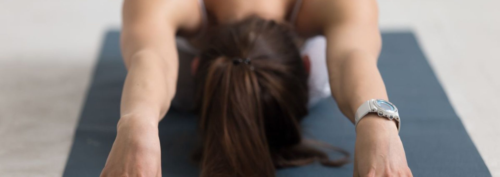 Beautiful,Young,Woman,With,Flower,Tattoo,On,Her,Back,Working